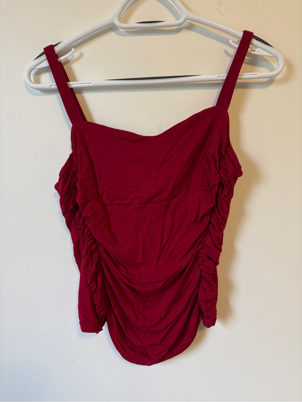 HALARA Ruched Sleeveless Camisole - Wine